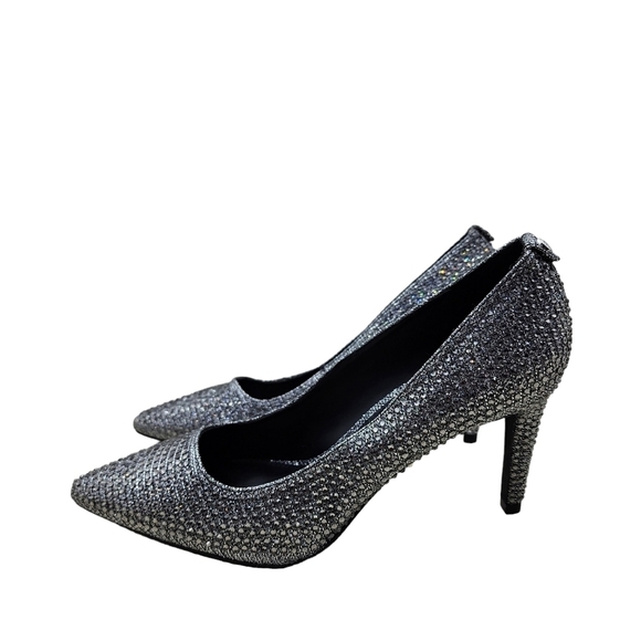 Michael Michael Kors Women's Dorothy Flex Pump - 6.5M - Picture 1 of 10